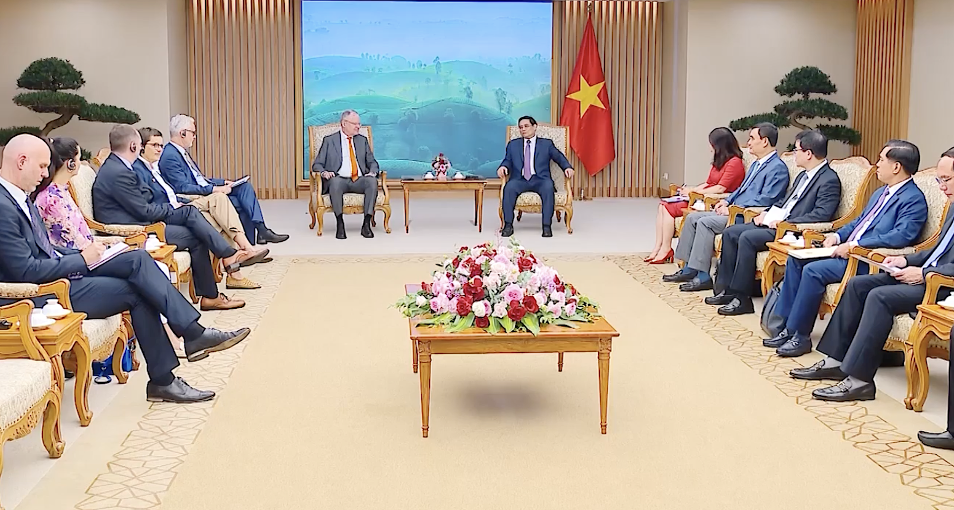 Đại sứ Vũ Quang Minh: Tiếp tục thúc đẩy các hoạt động quảng bá văn hóa Việt Nam