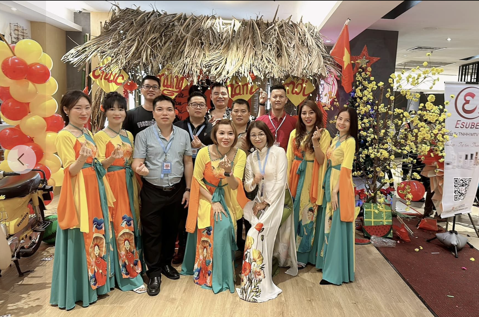 Đại sứ quán luôn đồng hành và giúp đỡ cộng đồng người Việt