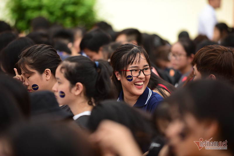 sinh vien nhan van.jpeg