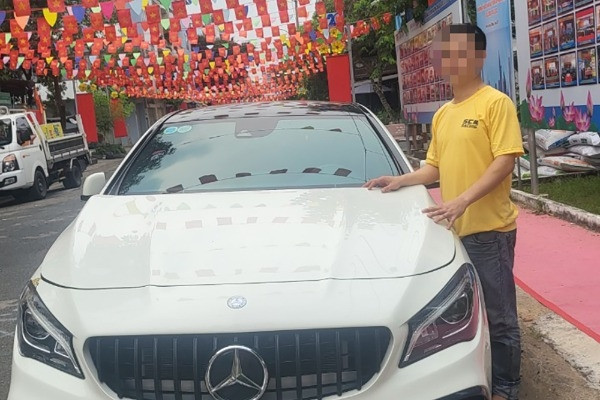 Tài xế phóng ô tô 210km/h trên cao tốc Mỹ Thuận - Cần Thơ dùng bằng lái hết hạn