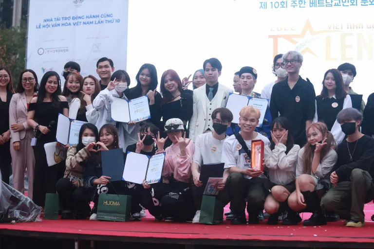 cong dong nguoi viet tai han.webp