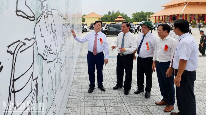 Kiên Giang: Khánh thành Khu chứng tích chiến tranh rừng tràm Bang Biện Phú và Đền thờ anh hùng liệt sĩ, người có công ảnh 3