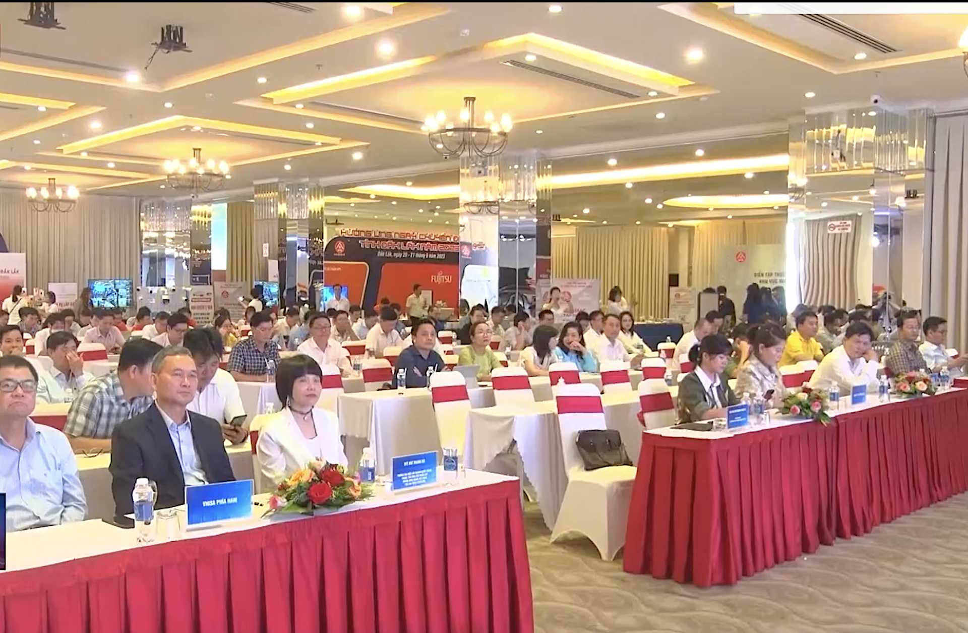 Phát biểu khai mạc diễn tập, Phó Giám đốc Sở Thông tin và Truyền thông tỉnh Đắk Lắk cho biết, hằng năm các tỉnh đều xây dựng các kịch bản diễn tập, mô phỏng theo các tình huống giả định để bồi dưỡng, nâng cao kiến thức cho đội ứng cứu sự cố của tỉnh.