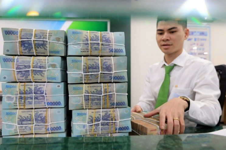 Central bank to pump VND2 quadrillion into VN economy in 2024