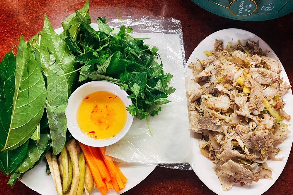 Đẩy mạnh chuyển đổi số để người dân dễ tiếp cận thông tin sản phẩm thực phẩm