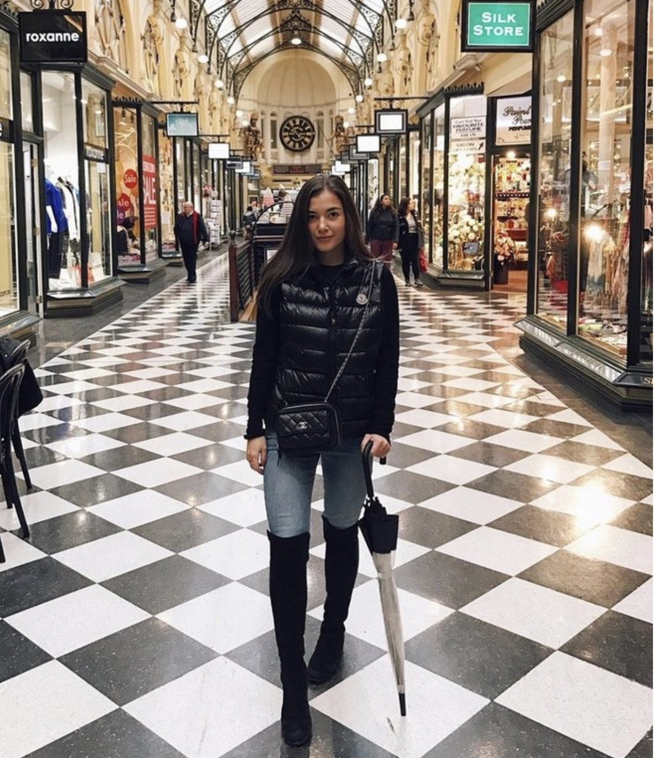 hoàng tử Brunei.jpg