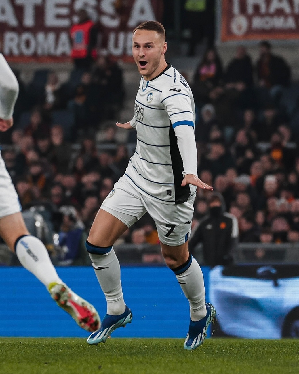 roma 1 1 atalanta 7.jpg