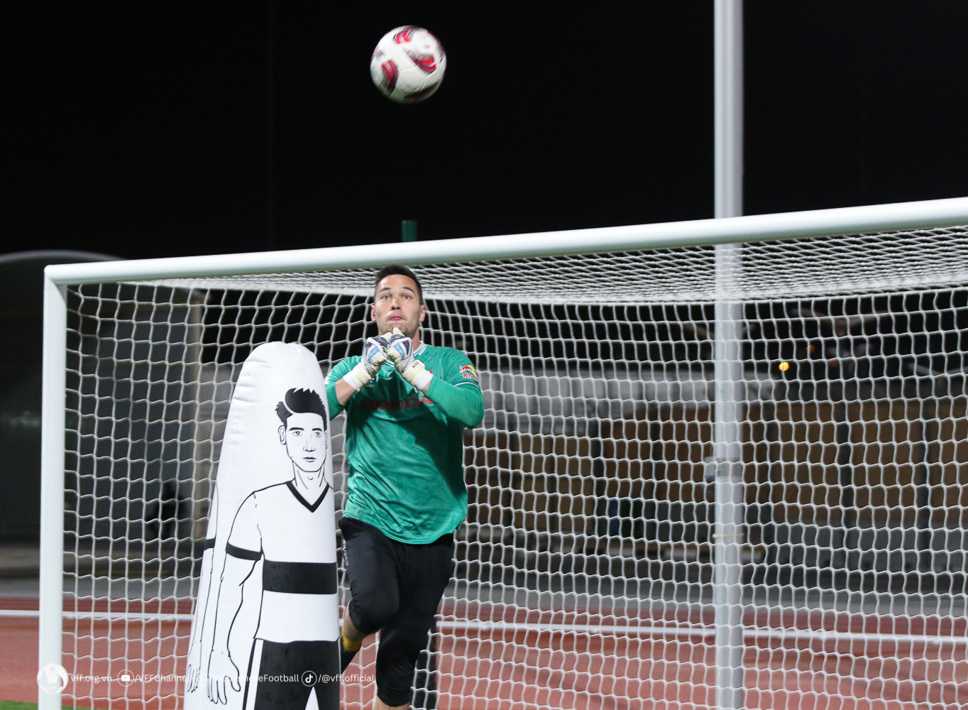 tuyen viet nam 9.jpg