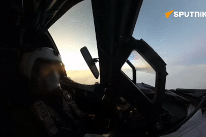 Video tiêm kích Su-34 Nga thả bom siêu nặng công phá mục tiêu Ukraine ở Donetsk