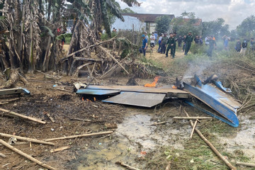 Vụ máy bay rơi ở Quảng Nam: Phi công nỗ lực đưa máy bay ra xa khu dân cư