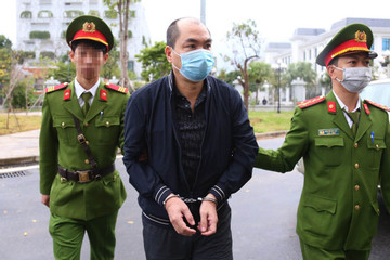 Vụ Việt Á: Luật sư nói vợ cựu Giám đốc CDC Hải Dương phải vay lãi nộp khắc phục