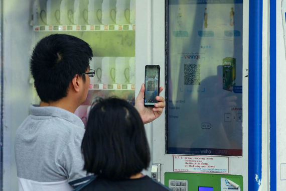 Không dùng tiền mặt giúp minh bạch hóa các khoản thu trong trường học