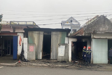 Three die in Hai Phong house fire