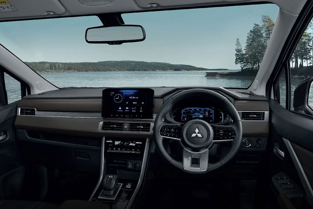 View - Xe hot 7 chỗ Mitsubishi Xpander có thêm bản hybrid, dự báo giá không rẻ