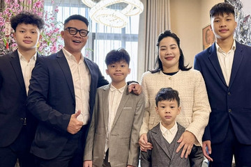 BTV Quang Minh hạnh phúc bên vợ và 4 con, vợ chồng Trọng Tấn tình tứ