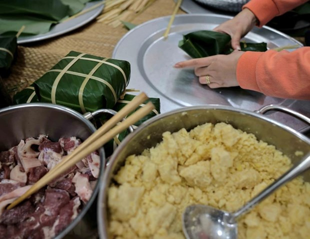 Traditional Tet food offerings to ancestors hinh anh 1