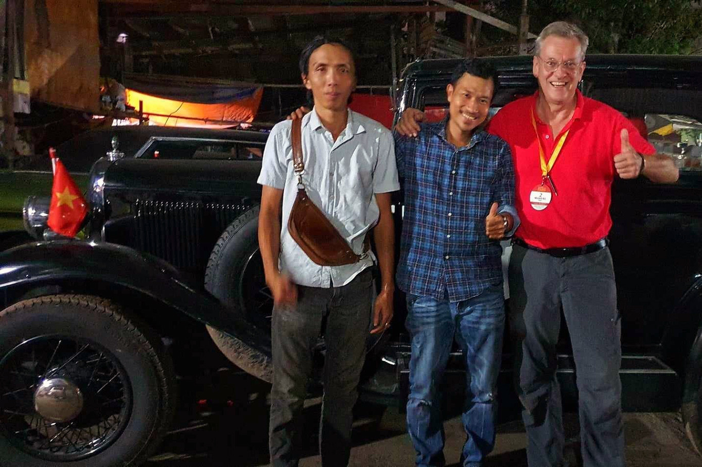 Vietnamese mechanics help Swiss racer repair his 91-year-old classic car