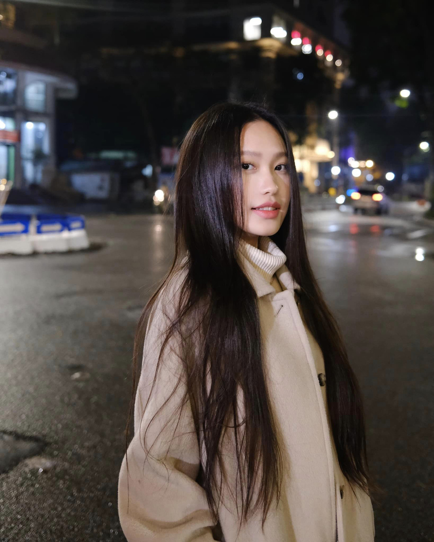 Gallery - Doãn Hải My diện áo dài xinh đẹp năm đầu làm dâu Thái Bình