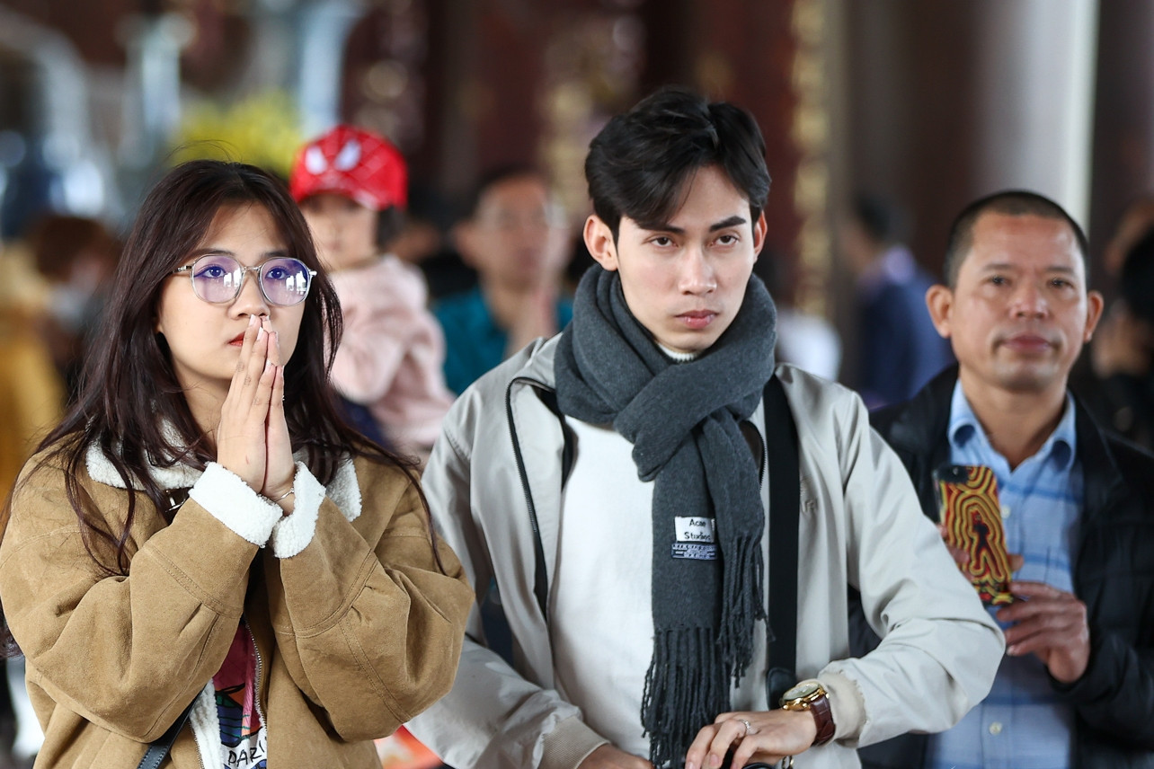 Không còn cảnh đông nghẹt người đầu năm mới ở chùa Tam Chúc