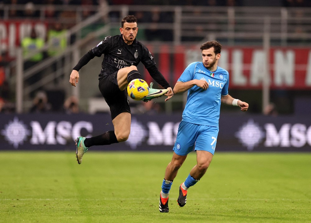 milan 1 0 napoli 5.jpg