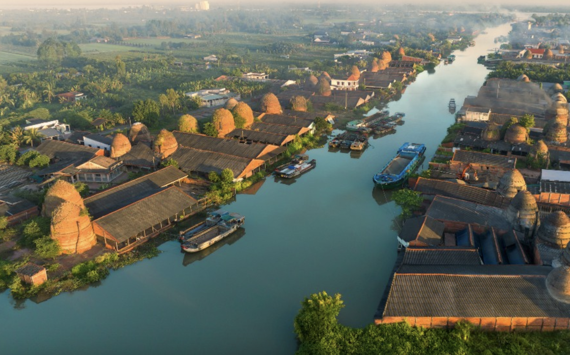 Lò gạch Mang Thít (Vĩnh Long)- công trình kiến trúc có một không hai ở Việt Nam