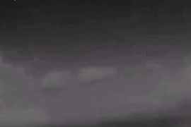 Cận cảnh máy bay không người lái Ukraine đánh chìm tàu chiến của Nga