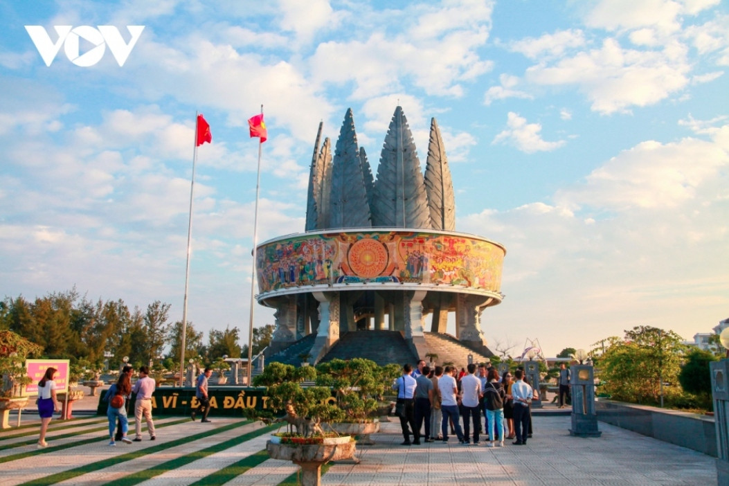 discovering major tourist destinations in northern vietnam picture 5