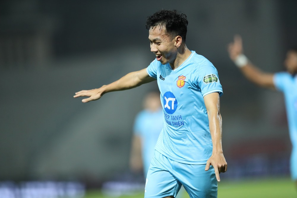 hai phong vs nam dinh.jpg