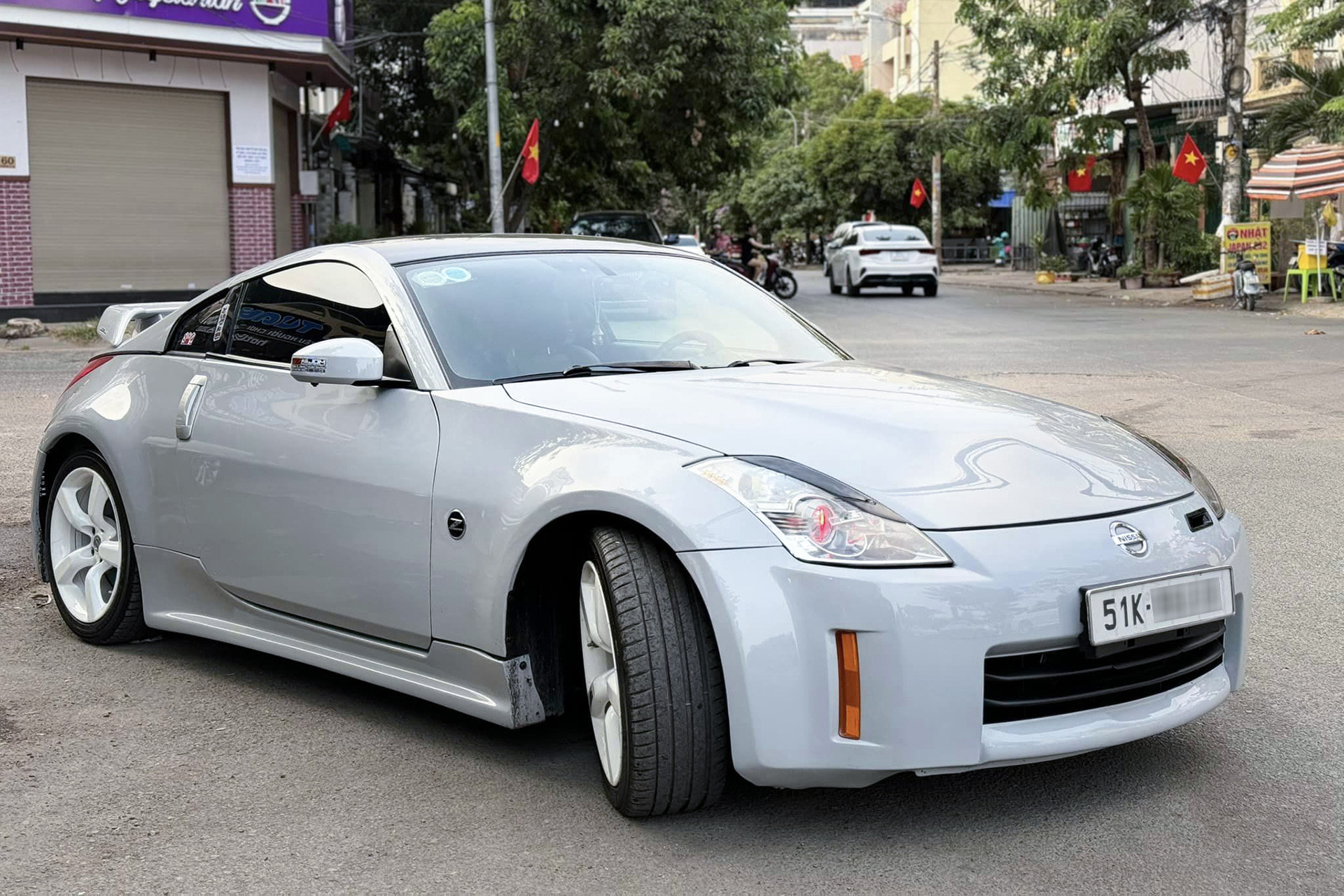 nissan 350z 9.jpg