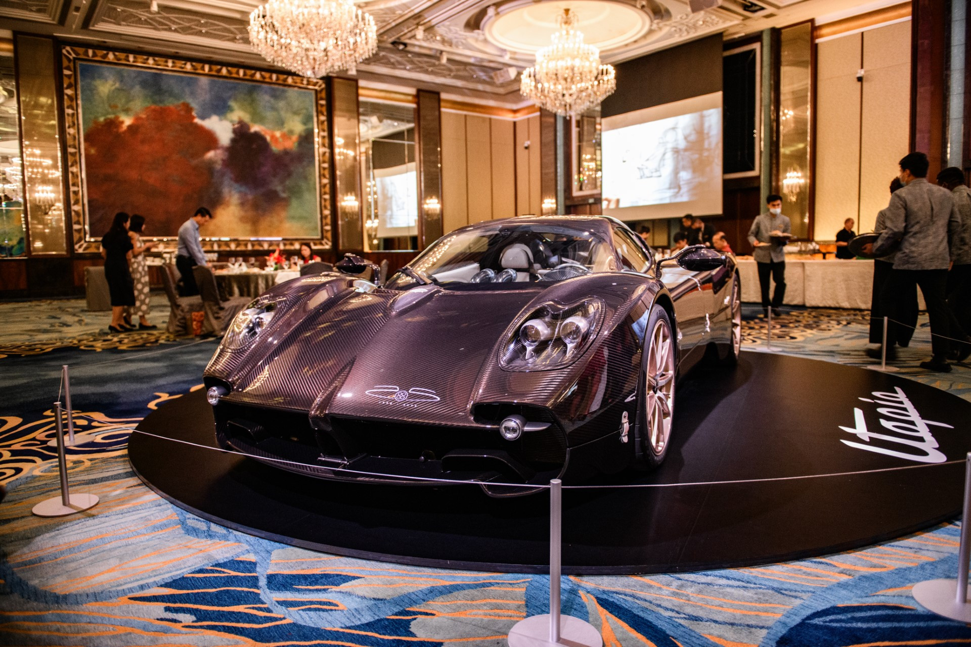 pagani utopia 3.jpg