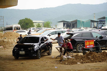 Xử lý nghiêm xã cho mượn đất làm bãi trông xe ở Thanh Hóa