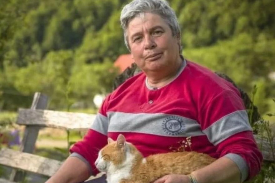 anh 1 phu nu khong lay chong.png