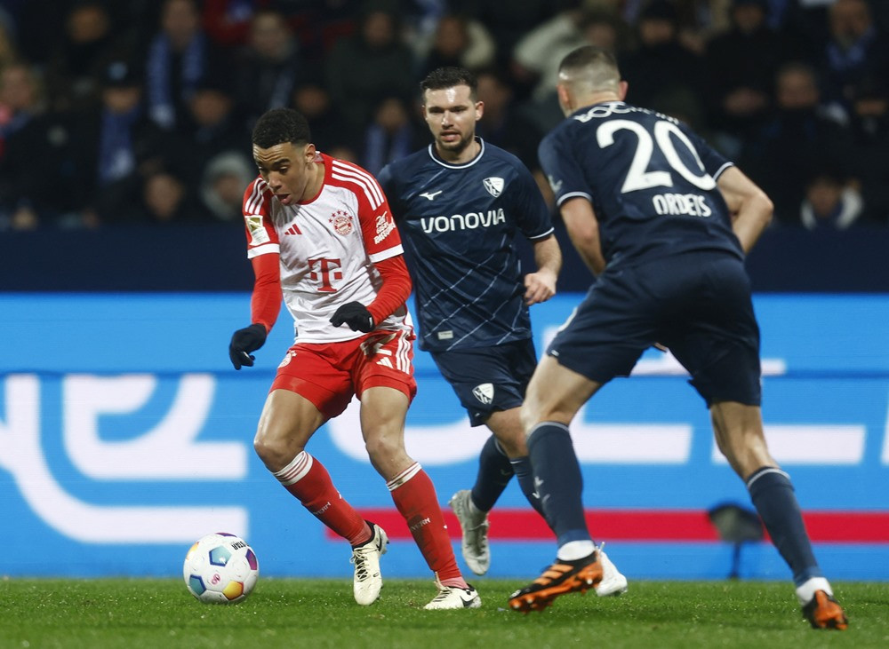 Bayern Munich lại thua đau, HLV Tuchel nguy cơ mất việc bochum v bayern munich 7.jpg
