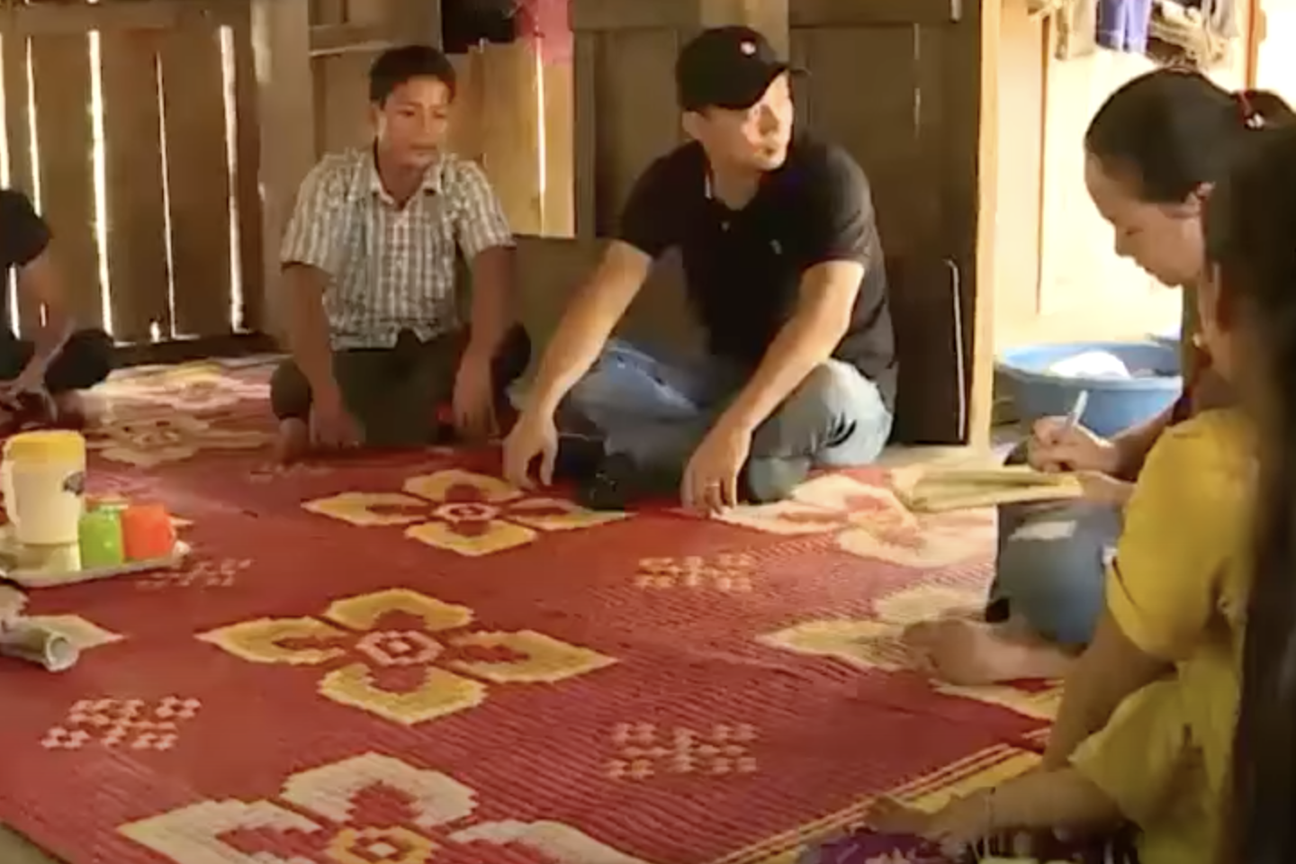 Đa dạng hình thức tuyên truyền pháp luật cho đồng bào DTTS ở Quảng Trị