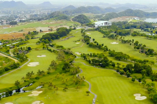 ‘Ông chủ’ sân golf lớn nhất Việt Nam, dự án dính loạt vi phạm ở Ninh Bình