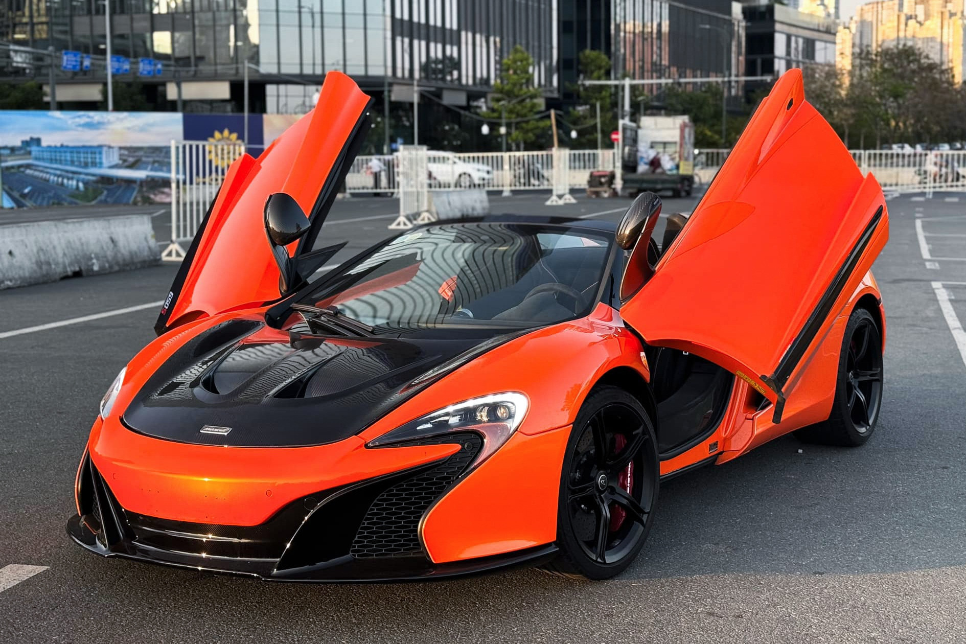 Siêu xe McLaren 650S bị Phan Công Khanh lừa cầm cố bất ngờ rao bán với giá rẻ