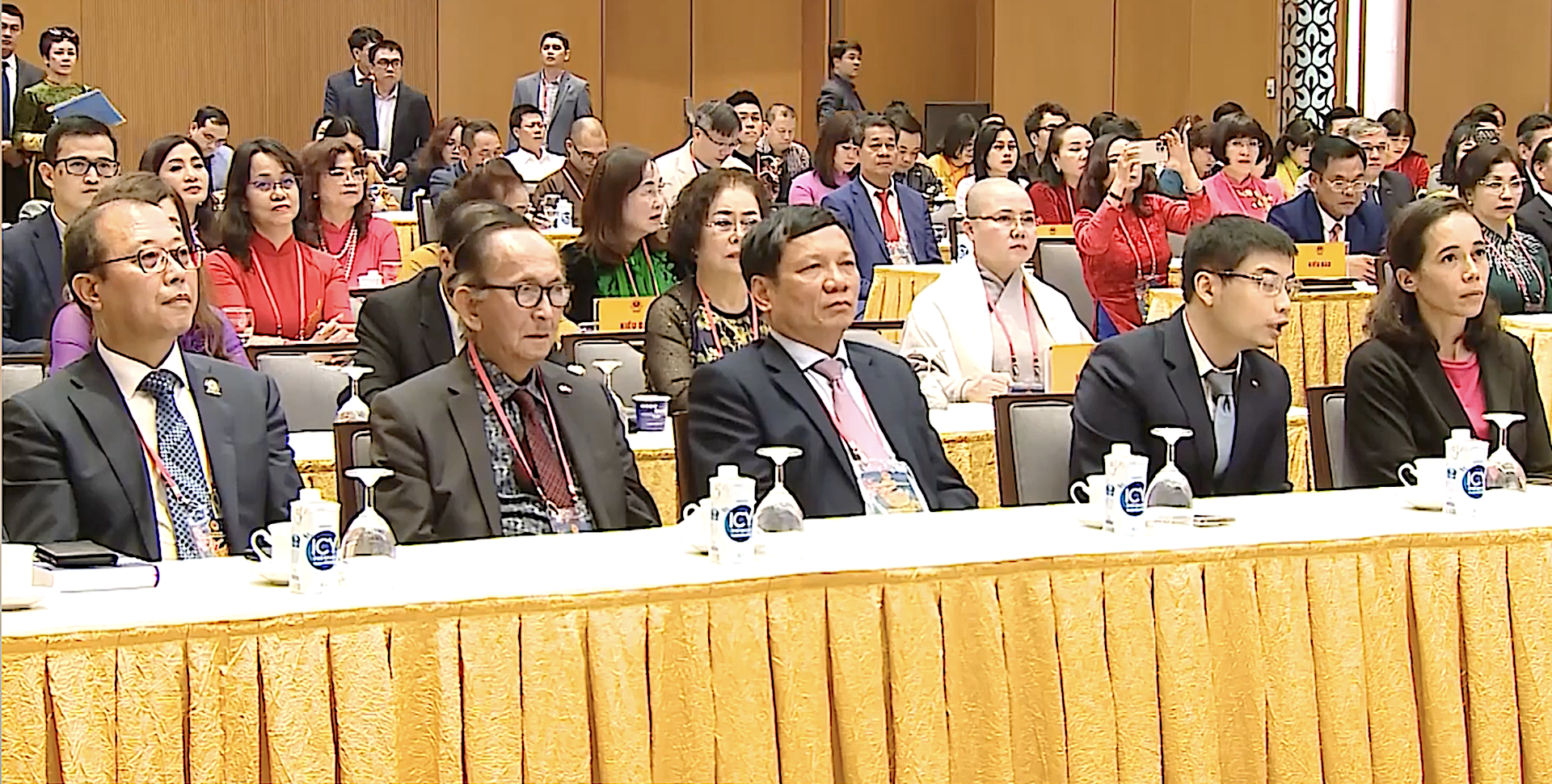 Phát huy nguồn lực của cộng đồng người Việt Nam ở nước ngoài trong xây dựng đất nước