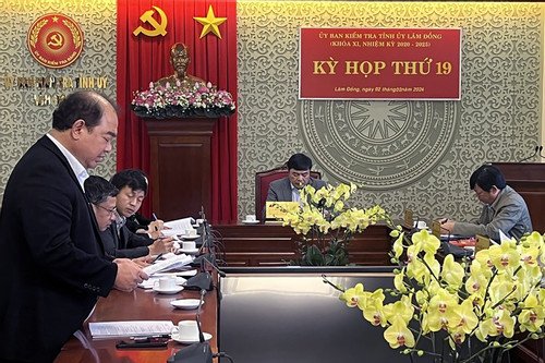 Chủ tịch huyện ở Lâm Đồng bị kỷ luật cảnh cáo
