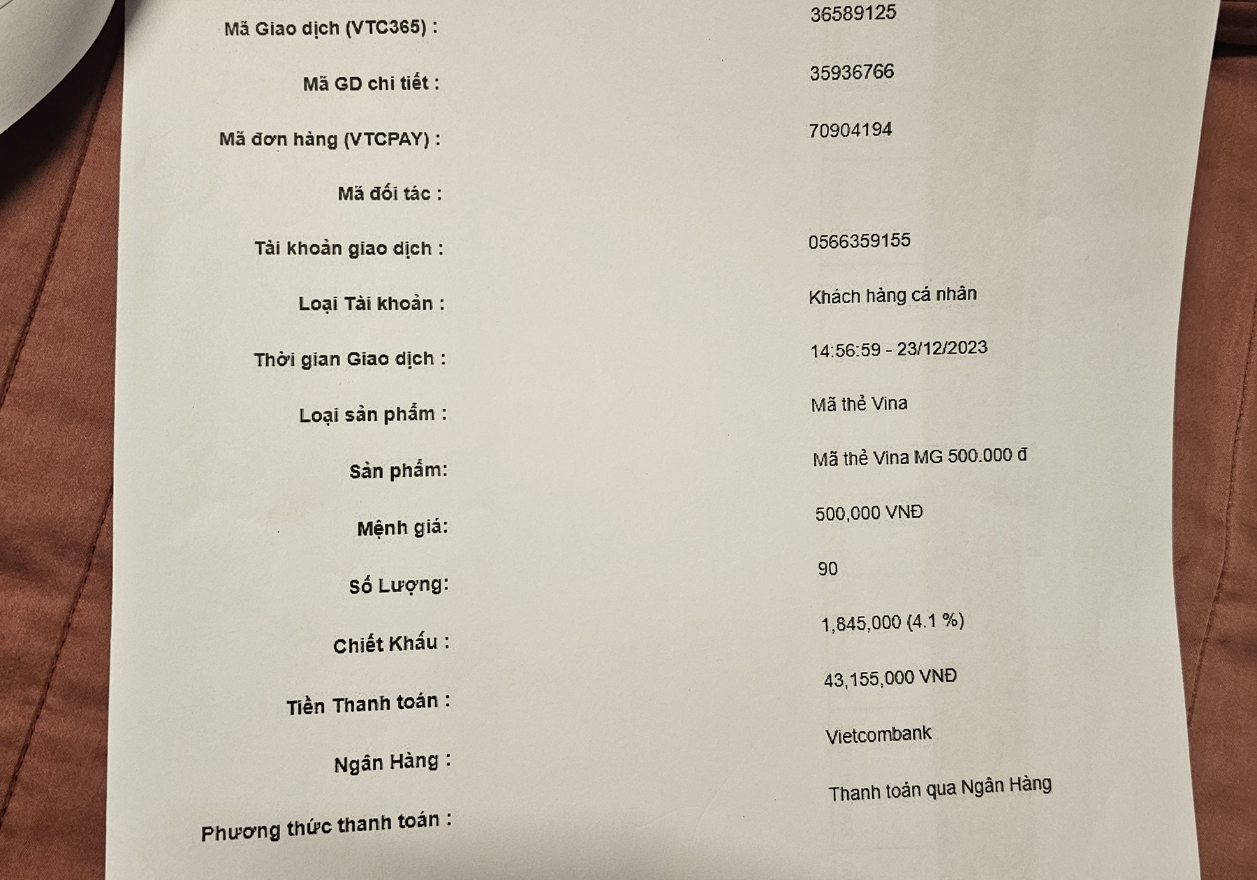 Bản tin cuối ngày 2/2: Khách hàng Vietcombank kêu bị hack, MoMo dính “vạ”