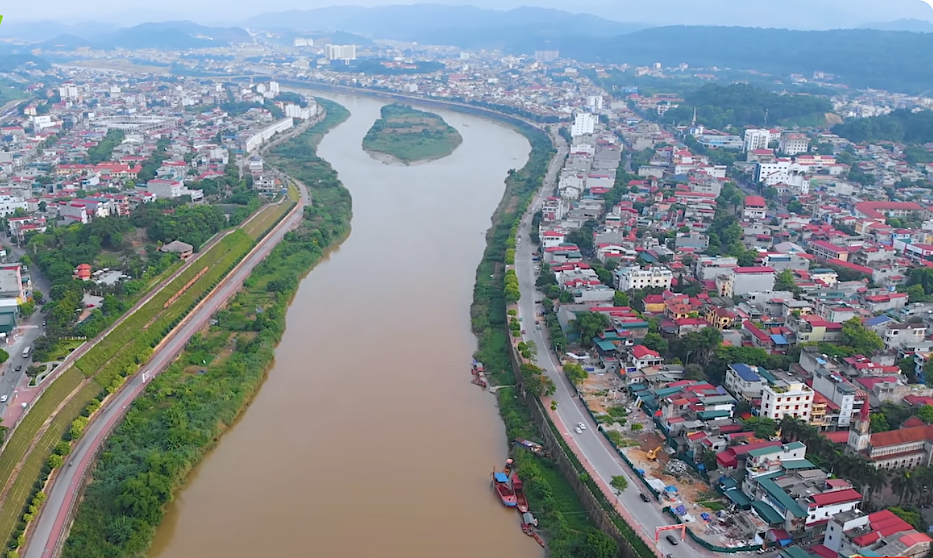 Đánh giá những tiến triển trong hợp tác quản lý biên giới trên đất liền Việt Nam-Trung Quốc