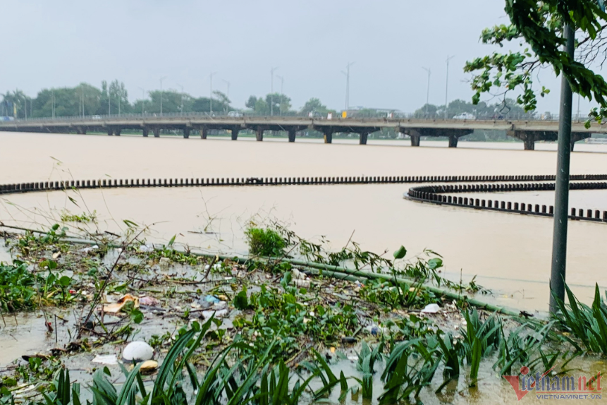 Nỗ lực trong công tác dự báo góp phần giảm thiểu thiệt hại do thiên tai