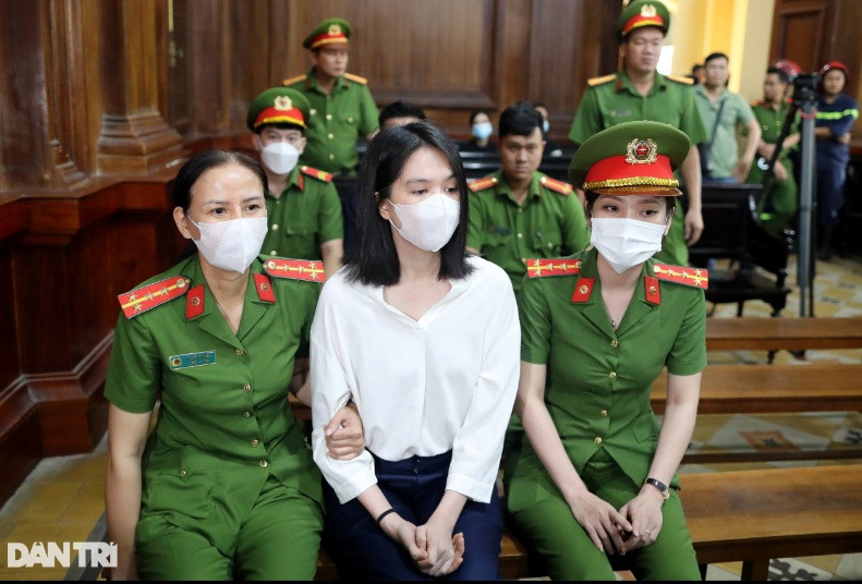 ngoc trinh 1.jpg