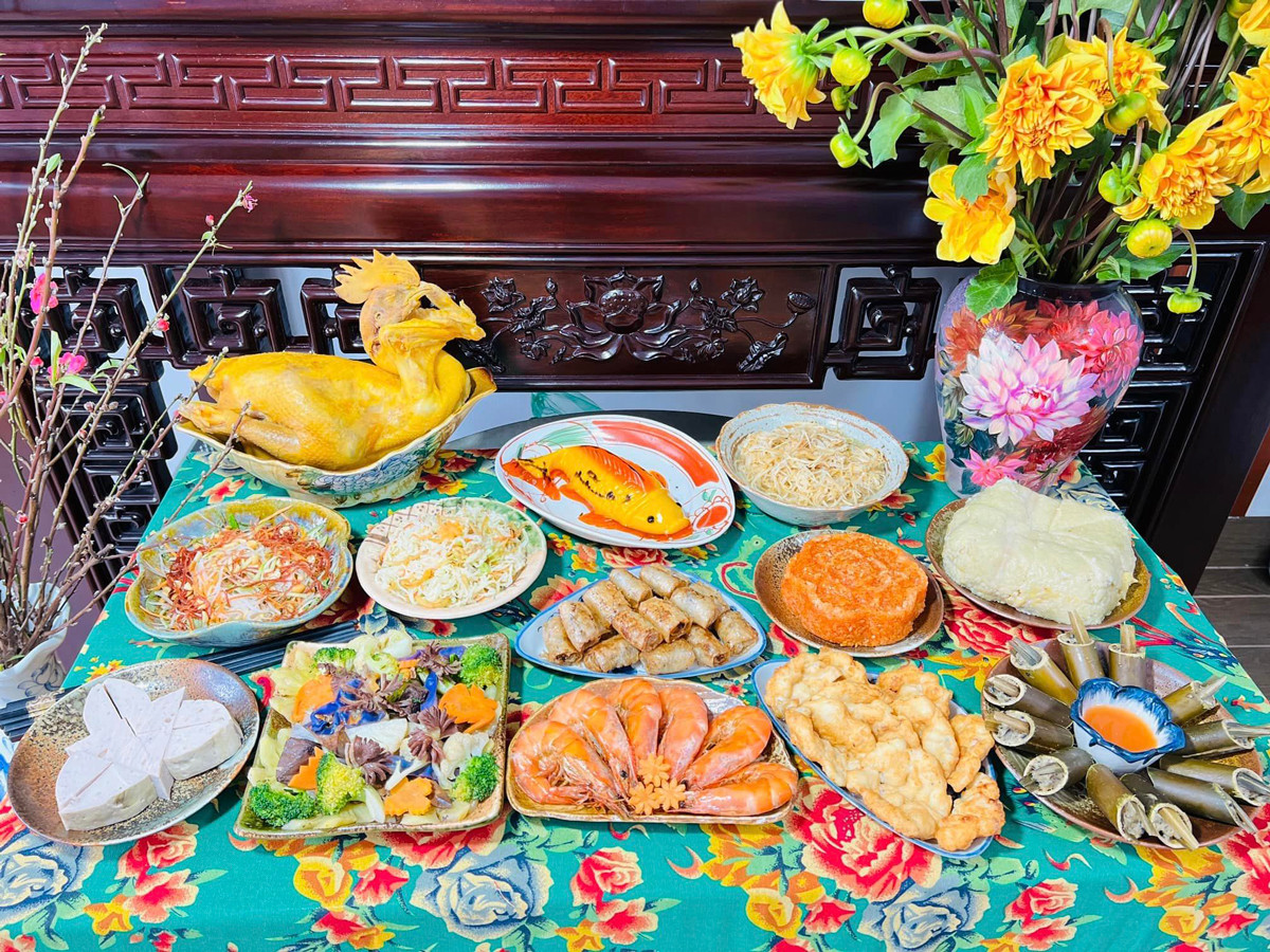 nguyen hong thuy.jpg