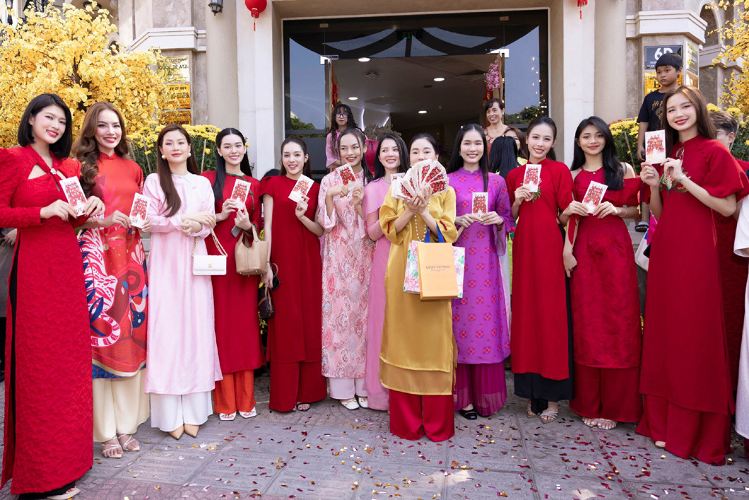 002 sen vang khai xuan.jpg