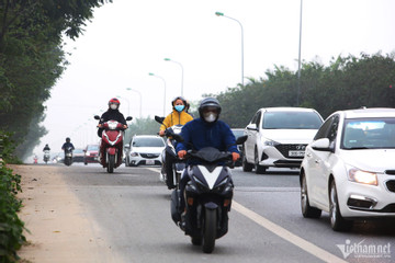 Bản tin trưa 20/2: Xe máy nườm nượp đi vào cao tốc Đại lộ Thăng Long
