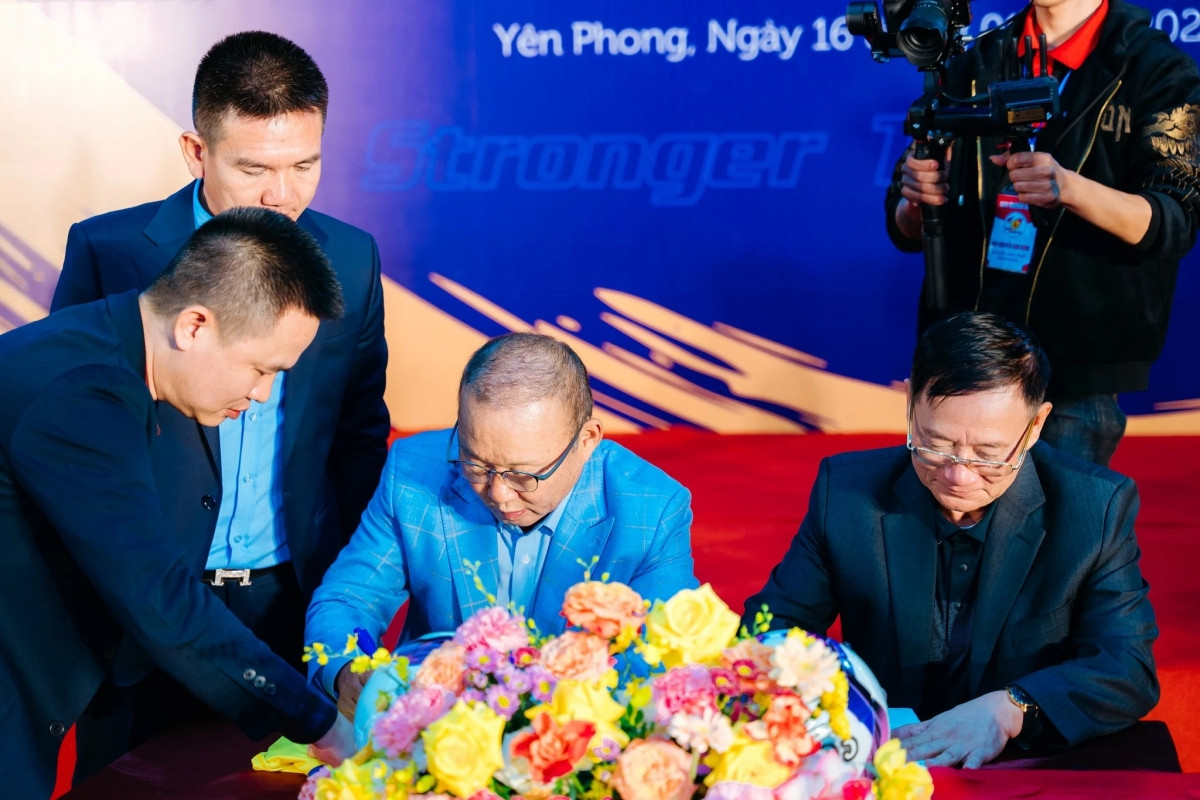 park hang-seo confirms consulting work with fc bac ninh picture 1