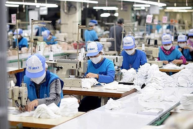 As business conditions reform slows, businesses face more risks