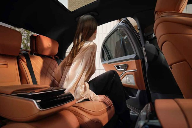 Dịch vụ taxi hạng sang ở nơi có 70.000 triệu phú ảnh 3