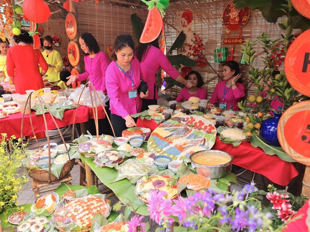 The craft of cooking sticky rice recognised as national heritages