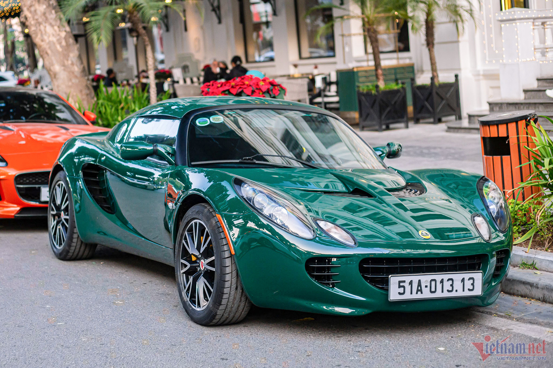 W-lotus-elise-qua-vu-1-1.jpg